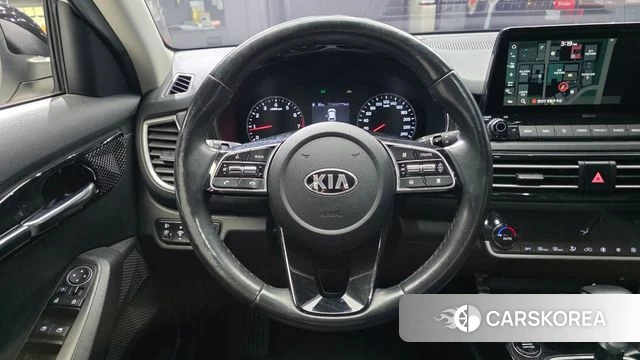 Kia Seltos 2020 Белый из Кореи, фото 4