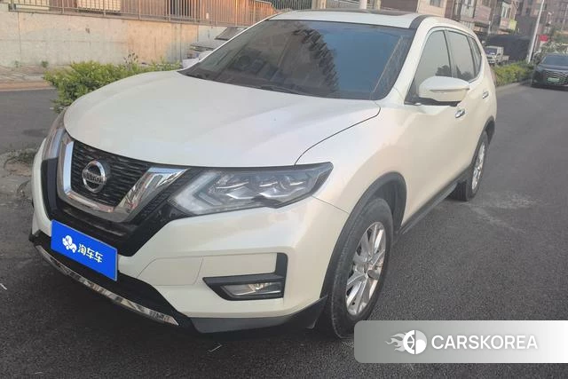 Nissan Qijun 2021 Белый из Китая, фото 4