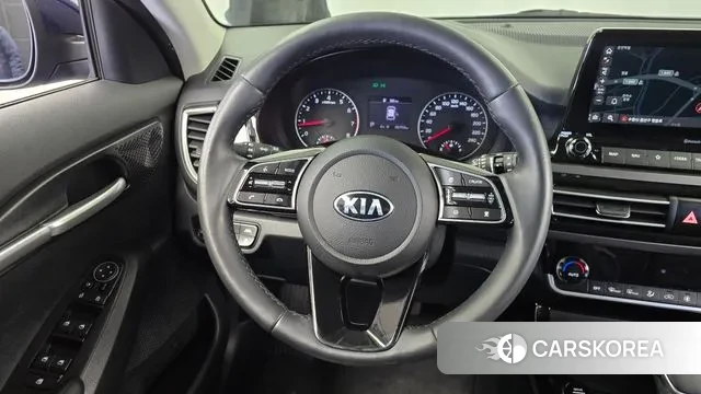 Kia Seltos 2020 Синий из Кореи, фото 4