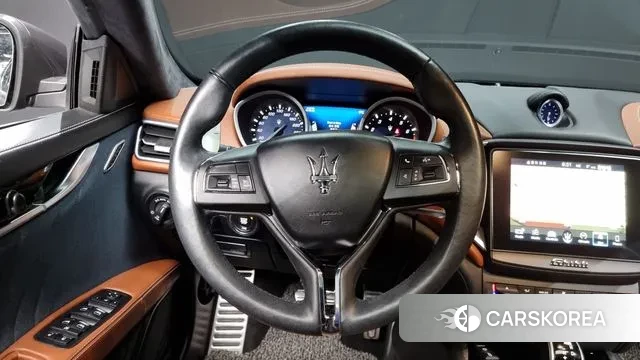 Maserati Ghibli 2018 Серый из Кореи, фото 4