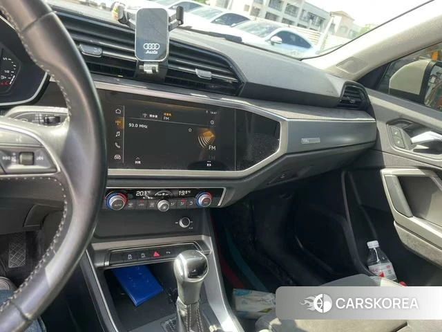 Audi Q3 2021 Белый из Китая, фото 4