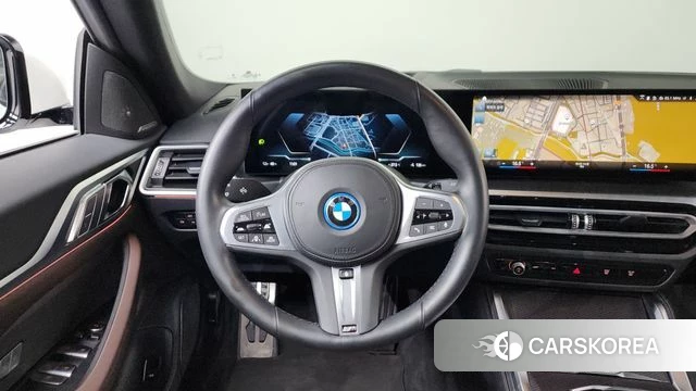BMW i4 2023 Белый из Кореи, фото 4