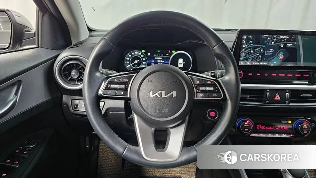 Kia The New K3 2nd generation 2022 Серебристо-серый из Кореи, фото 4