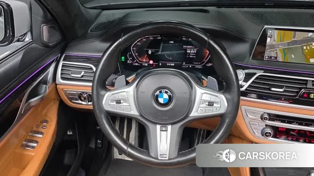 BMW 7 Series (G11) 2022 Серебристо-серый из Кореи, фото 4