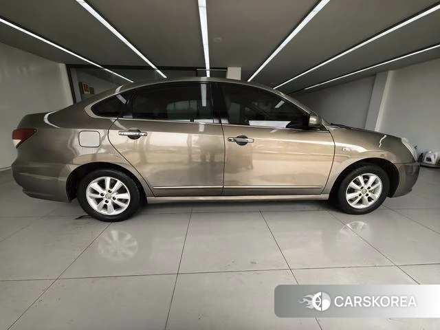 Nissan Xuan Yi 2018 Шампань из Китая, фото 4