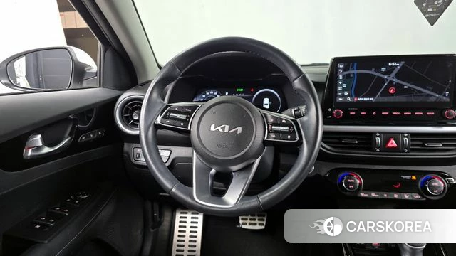 Kia The New K3 2nd generation 2022 Белый из Кореи, фото 4