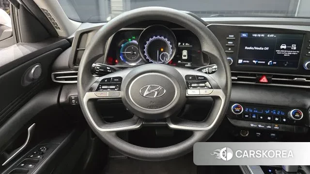 Hyundai Avante Hybrid (CN7) 2022 Белый из Кореи, фото 4