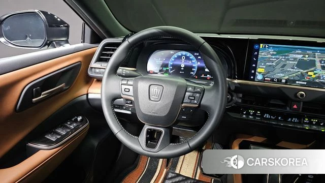Toyota Crown Crossover 2025 Черный из Кореи, фото 4