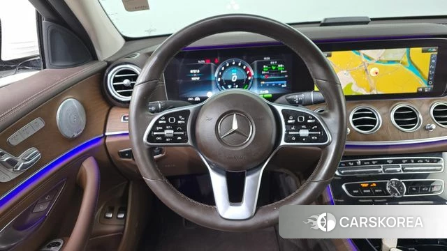 Mercedes-Benz E-Class W213 2020 Белый из Кореи, фото 4