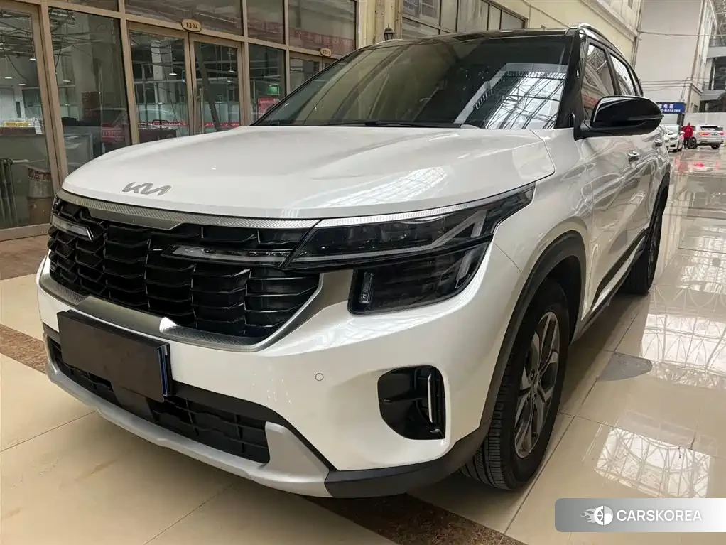 Kia Seltos 2023 Белый из Китая, фото 4