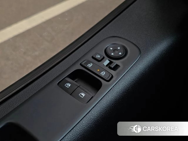 Hyundai Staria 2021 Серебристо-серый из Кореи, фото 4