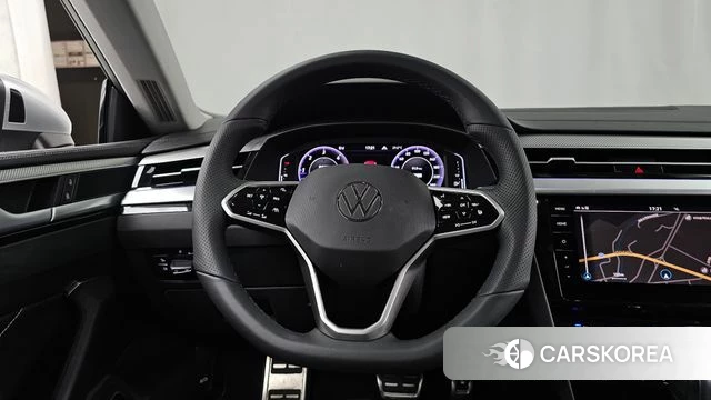 Volkswagen Arteon 2022 Серебристо-серый из Кореи, фото 4