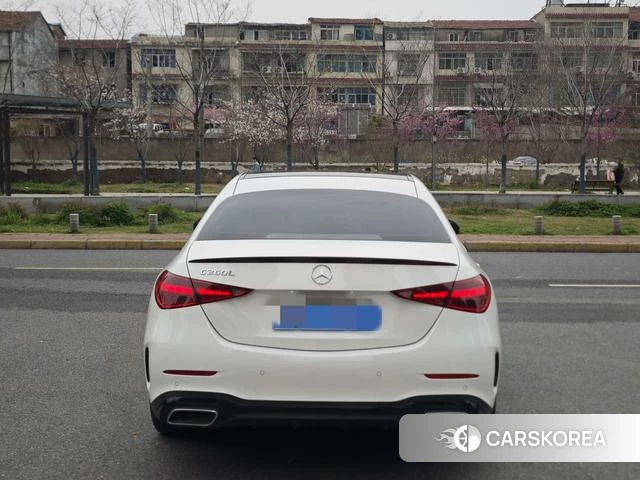 Mercedes-Benz Class C 2023 Белый из Китая, фото 4