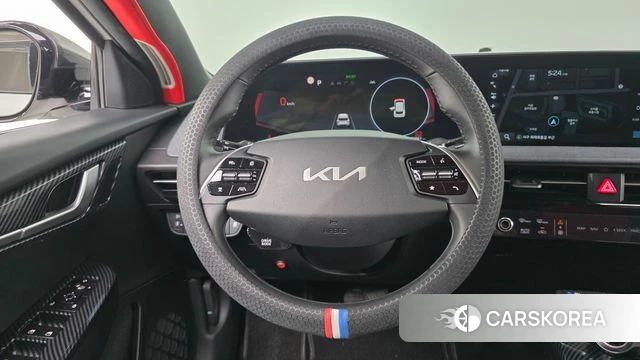Kia EV6 2022 Белый из Кореи, фото 4