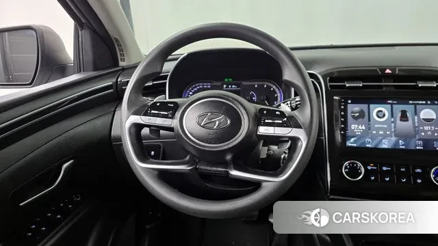 Hyundai Tucson (NX4) 2021 Серебряный из Кореи, фото 4