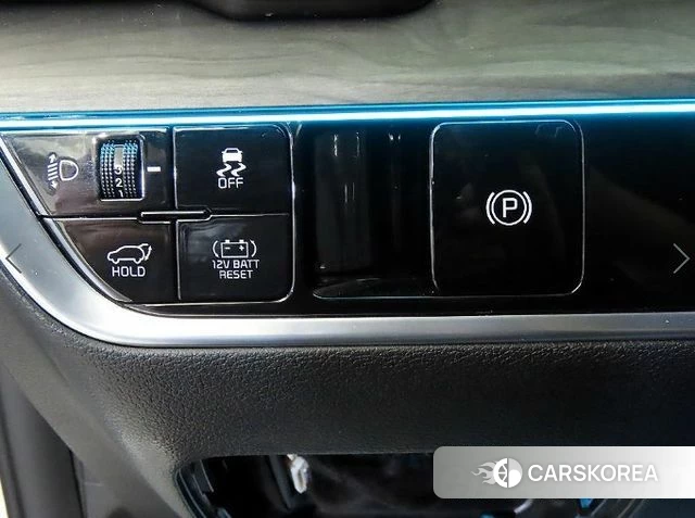 Kia Sportage 5th Generation Hybrid 2024 Белый из Кореи, фото 4