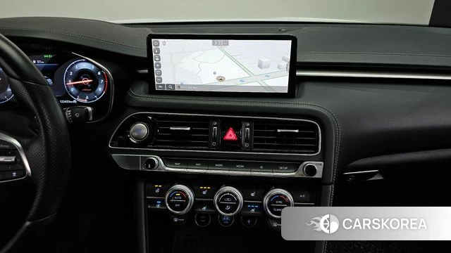 Genesis The New G70 2021 Белый из Кореи, фото 4