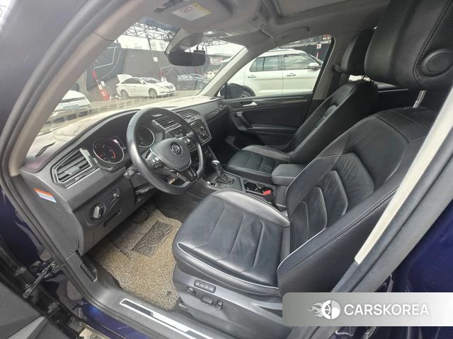 Volkswagen Tiguan second Generation 2018 Синий из Кореи, фото 4