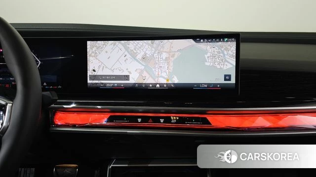 BMW 7 Series (G70) 2025 Серый из Кореи, фото 4