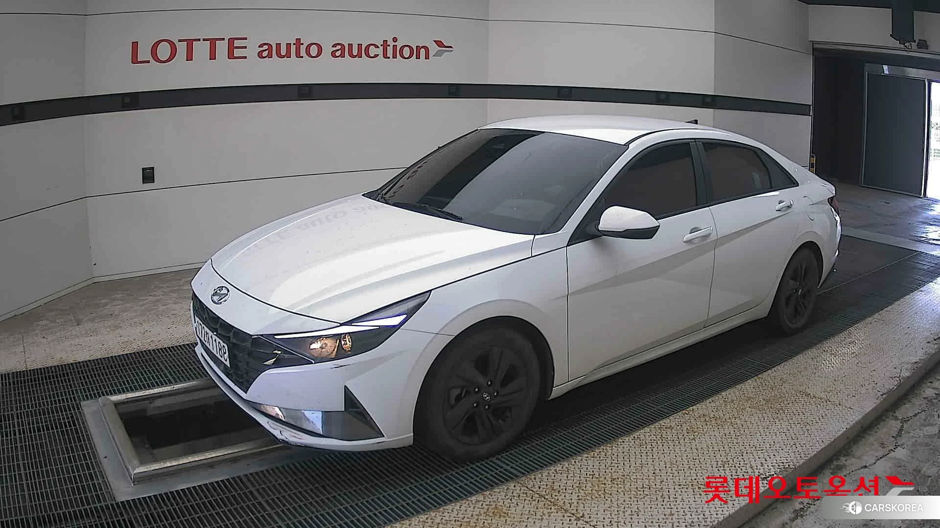 Hyundai Avante Hybrid 2023 Polar White из Кореи, фото 4