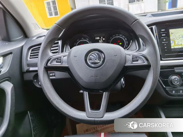 Skoda Komik GT 2021 Белый из Китая, фото 4