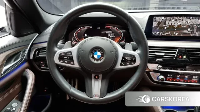 BMW 5 Series (G30) 2019 Белый из Кореи, фото 4