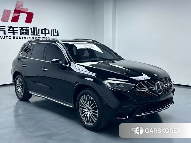 Mercedes-Benz GLC 2024 Черный из Китая, фото 4
