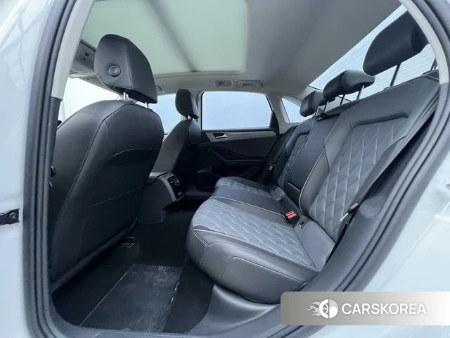 Volkswagen Sagitar 2023 Белый из Китая, фото 4