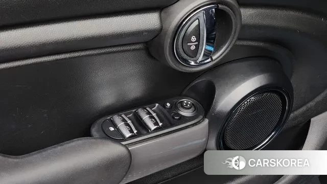 Mini Cooper 2020 Серебристо-серый из Кореи, фото 4