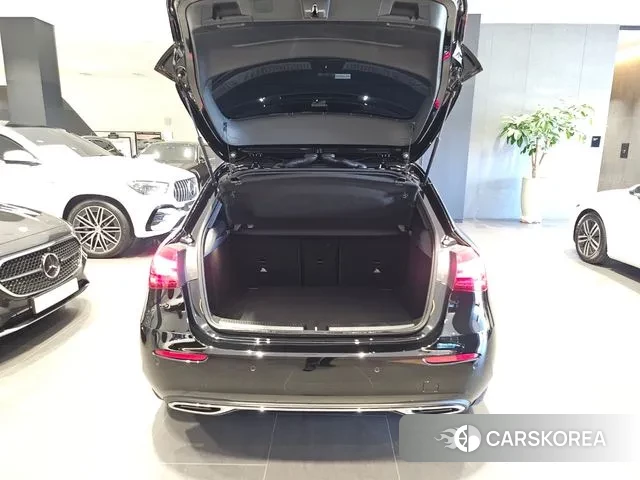 Mercedes-Benz A-Class W177 2025 Черный из Кореи, фото 4