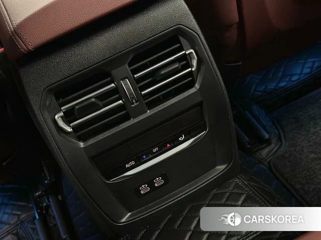 BMW 3 series 2024 Черный из Китая, фото 4