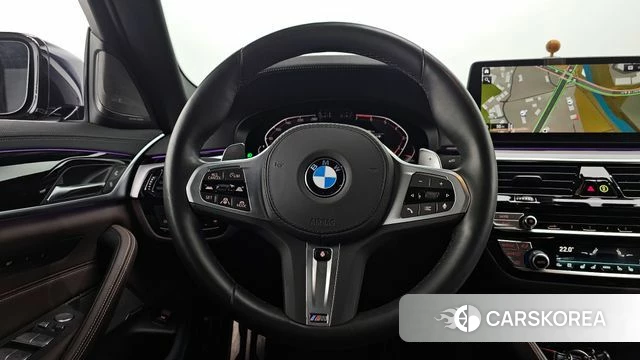 BMW 5 Series (G30) 2023 Черный из Кореи, фото 4