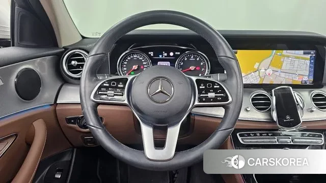 Mercedes-Benz E-Class W213 2019 Белый из Кореи, фото 4