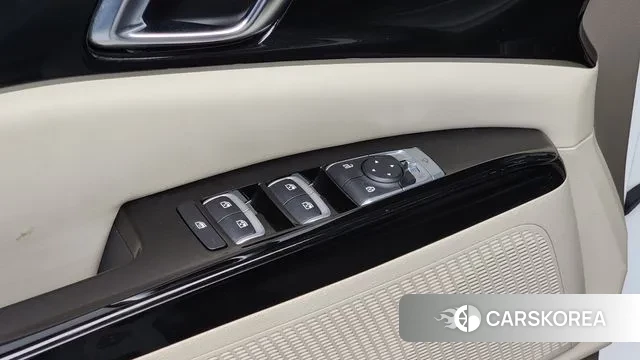 Kia Carnival 4th generation 2022 Белый из Кореи, фото 4