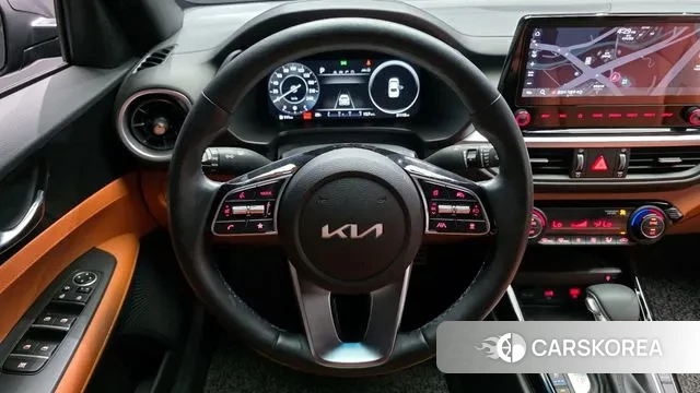 Kia The New K3 2nd generation 2024 Серый из Кореи, фото 4