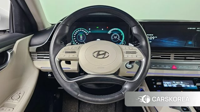 Hyundai The New Grandeur IG Hybrid 2021 Белый из Кореи, фото 4