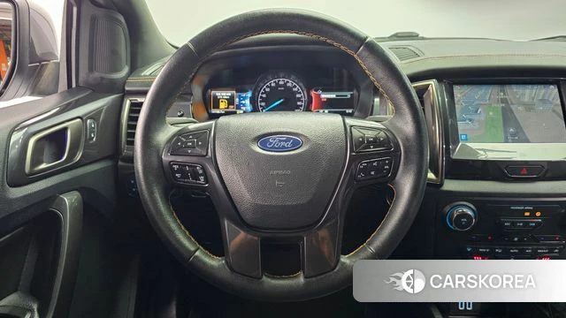 Ford Ranger 3rd Generation 2022 Белый из Кореи, фото 4