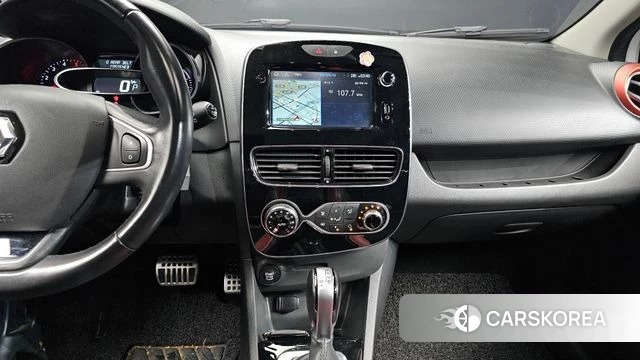 Renault Korea (Samsung) Clio 2018 Белый из Кореи, фото 4