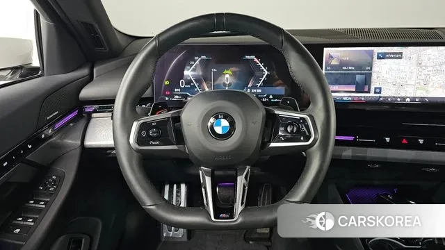 BMW 5 Series (G60) 2024 Белый из Кореи, фото 4