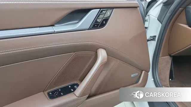 Porsche 911(992) 2021 Серебряный из Кореи, фото 4