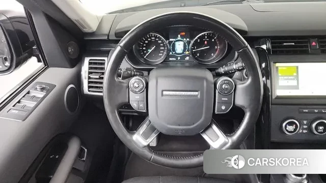 Land Rover Discovery 5 2018 Черный из Кореи, фото 4