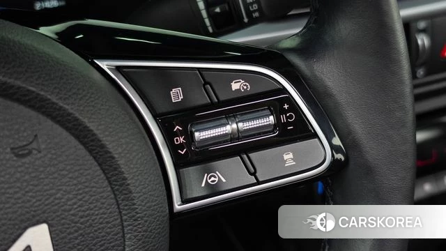 Kia The New K3 2nd generation 2023 Белый из Кореи, фото 4