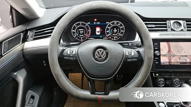 Volkswagen Arteon 2019 Белый из Кореи, фото 4