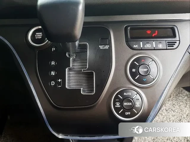 Kia The New Kia Ray 2023 Белый из Кореи, фото 4