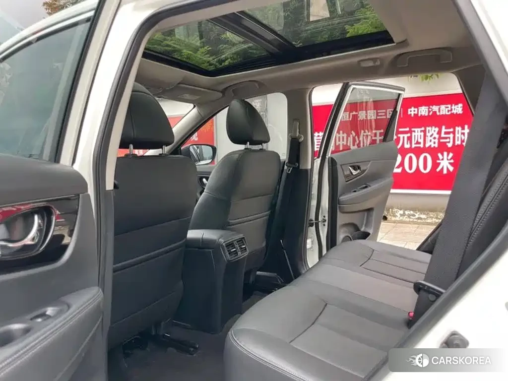 Nissan Qijun 2023 Белый из Китая, фото 4