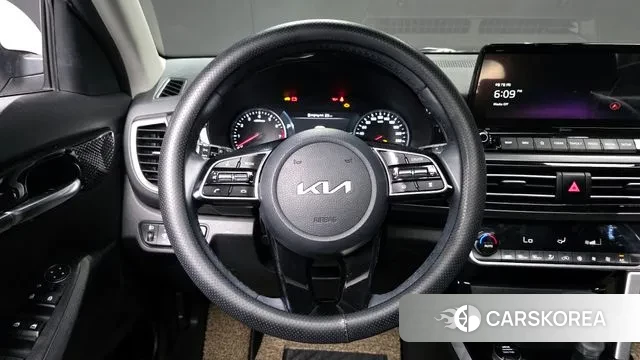Kia Seltos 2021 Белый из Кореи, фото 4