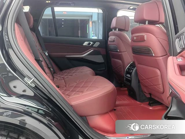 BMW X5 2025 Черный из Китая, фото 4