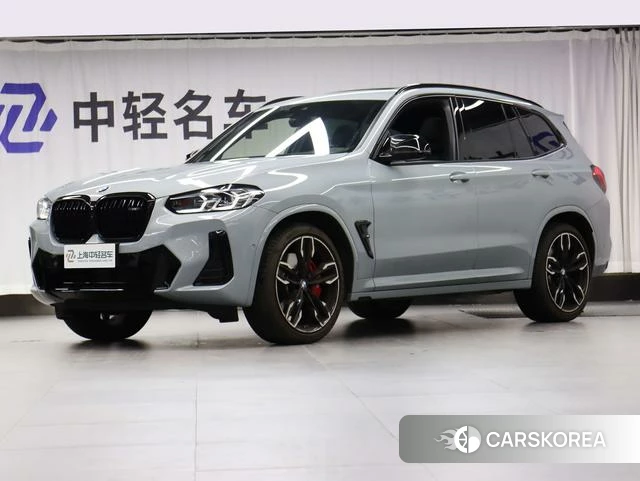 BMW X3 (import) 2025 Серебристо-серый из Китая, фото 4