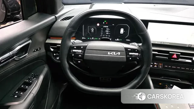 Kia The New Sportage 5th Generation Hybrid 2025 Черный из Кореи, фото 4