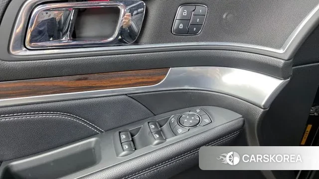 Ford Explorer 2018 Черный из Кореи, фото 4